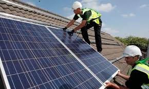 Solar Panels क्या होते हैं और कैसे काम करते हैं
